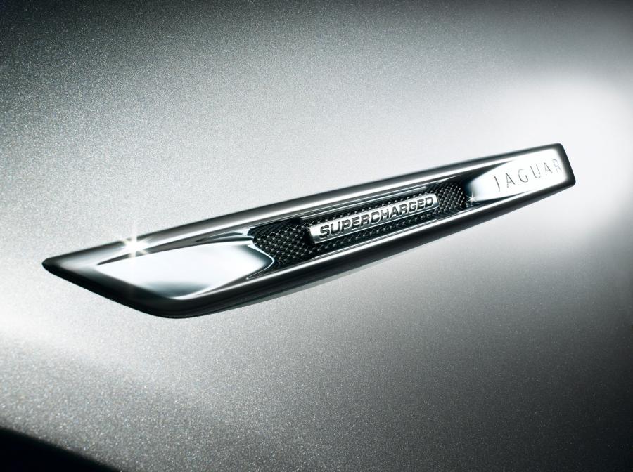  Jaguar XJ 2009 года  (фото 3 из 142)